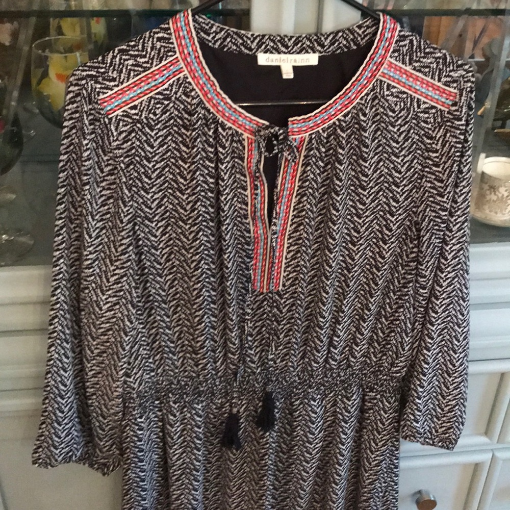 Daniel Rainn Dress 👗